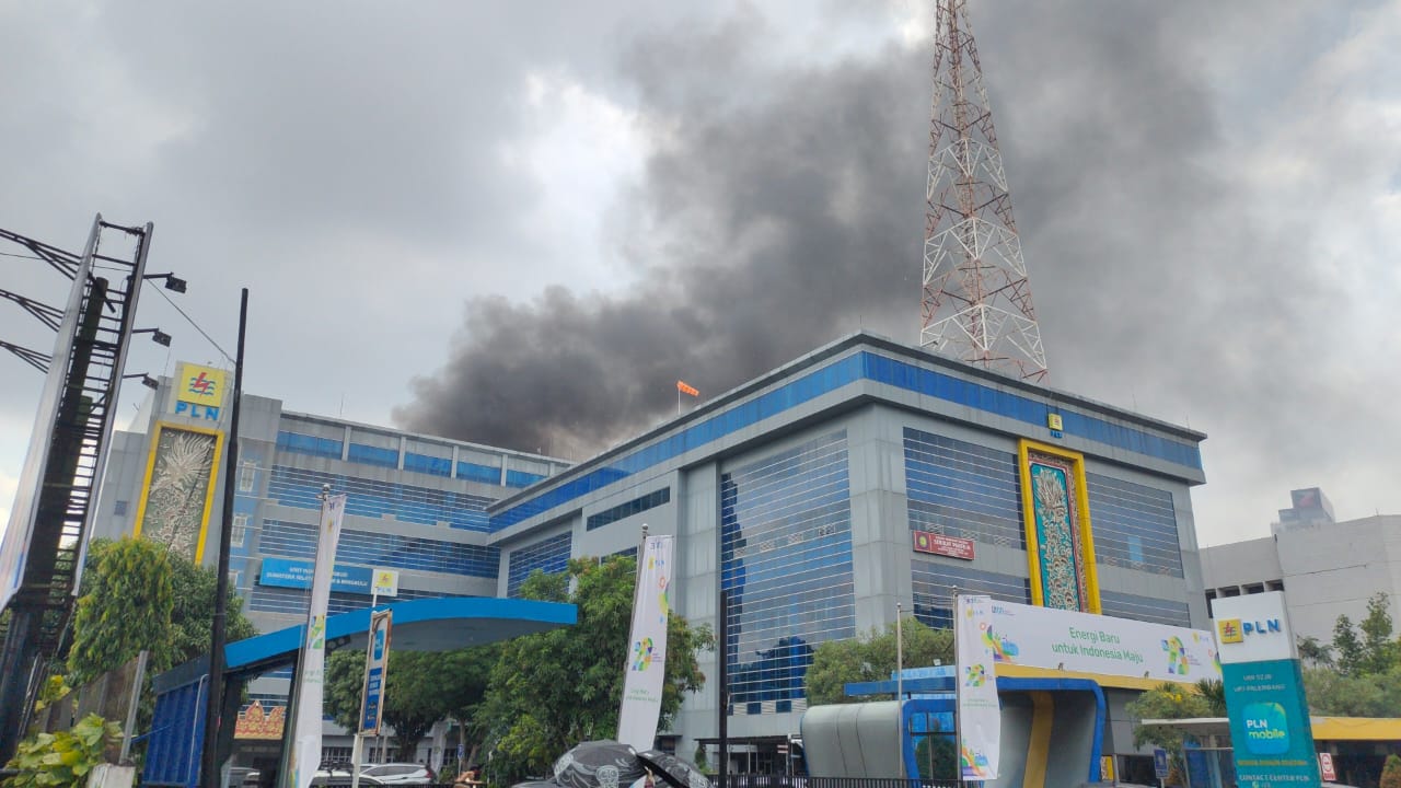 Sigap! Kebakaran di Lokasi Proyek Water Tank PLN Cepat Dipadamkan, Tidak Ada Korban dan Kerugian