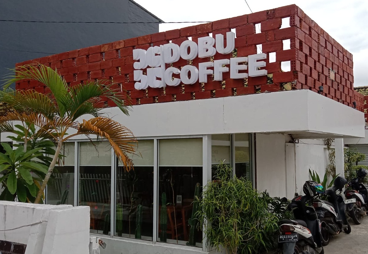 Dobu Coffee, Tempat Nongkrong Tersembunyi di Tengah Kota Palembang 