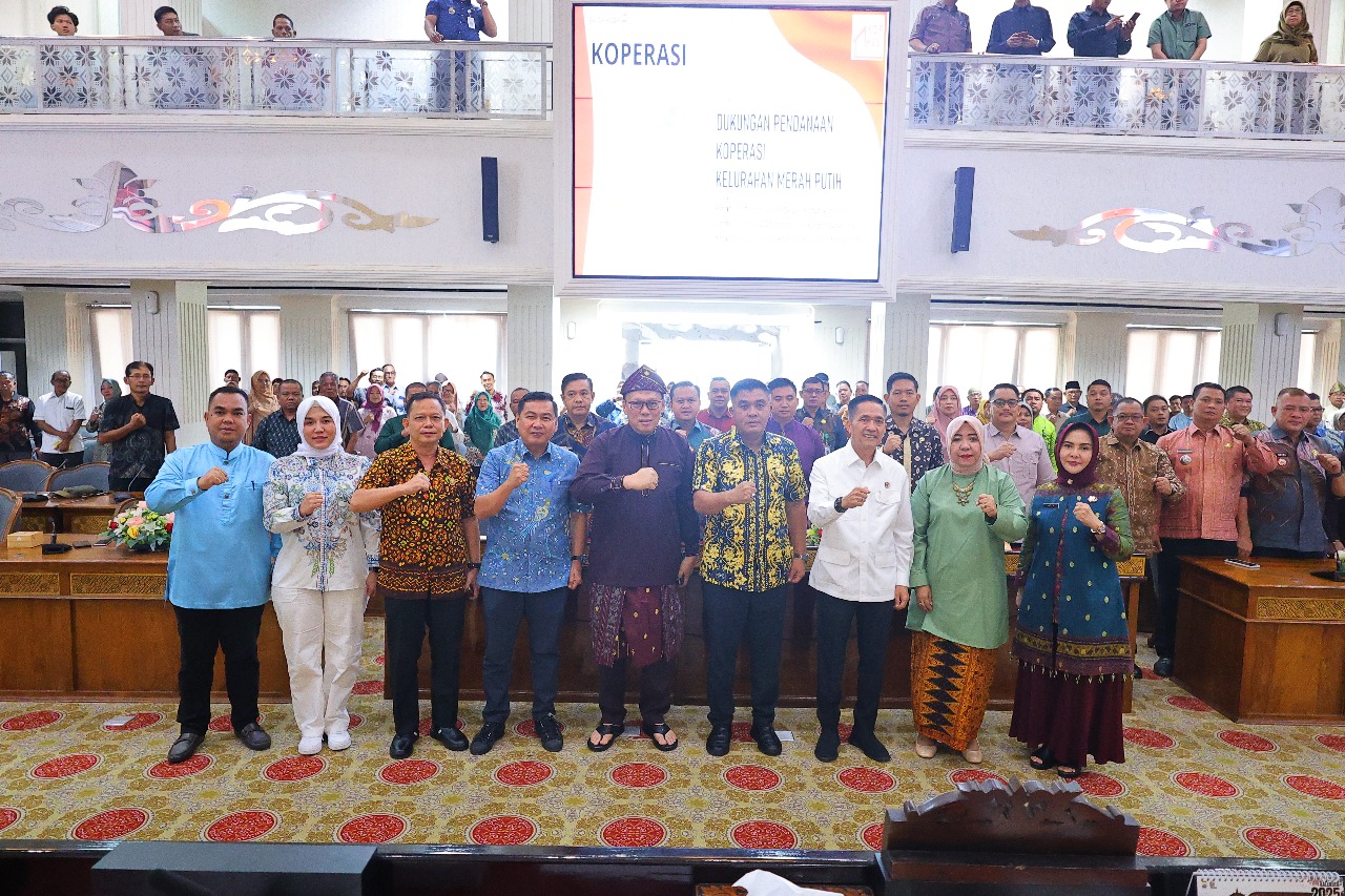 Wali Kota Palembang Ratu Dewa Sosialisasikan Permendagri Koperasi Merah Putih, Demi Sukseskan PSN