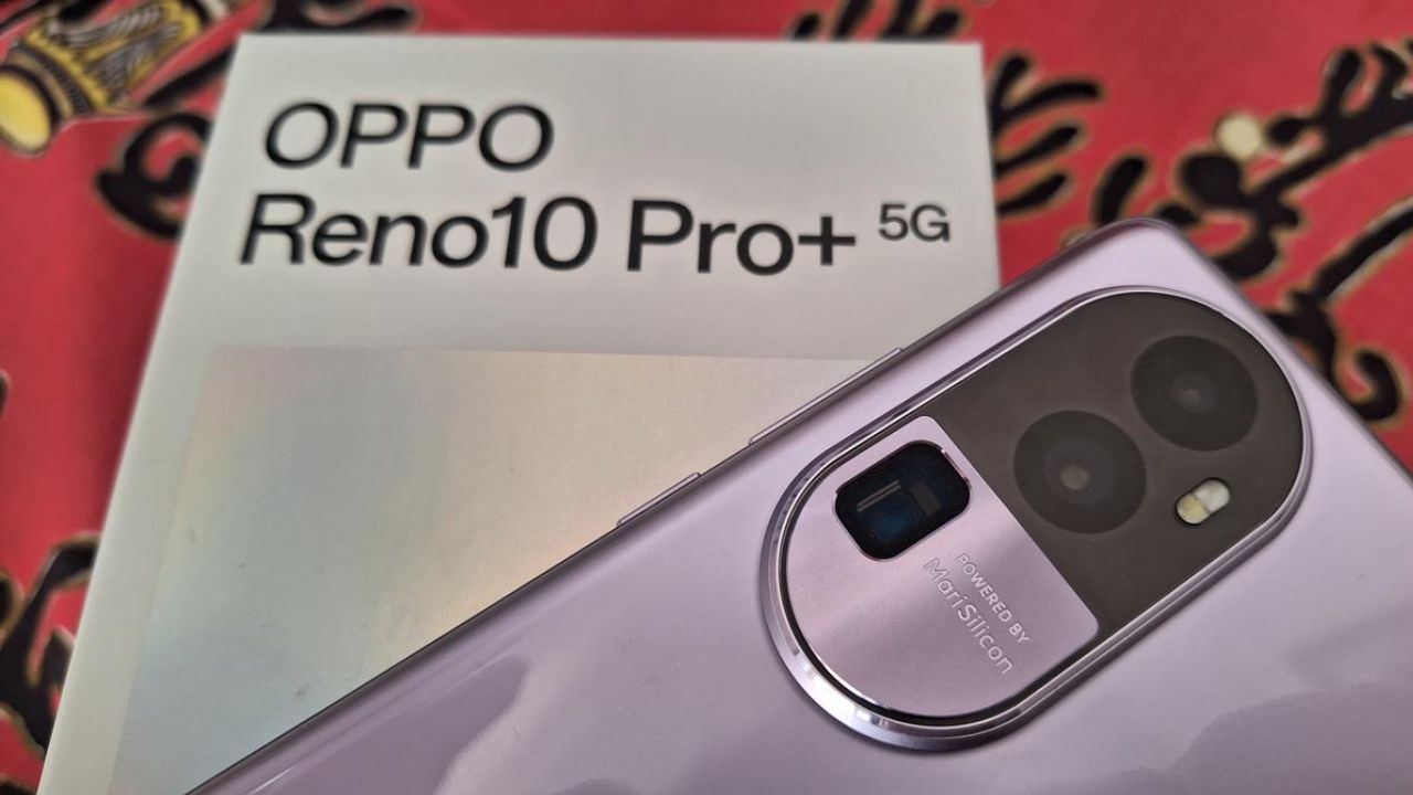 Oppo Reno10 Pro+ 5G: HP 5G dengan Lensa AI dan Desain Mewah, Solusi Kamera Sempurna di Genggaman Anda