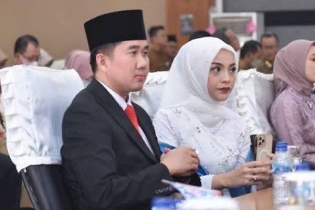 Istri Support Penuh Wakil Bupati Terpilih Ahmad Usmarwi Kaffah Membangun Muara Enim Lebih Maju Lagi  