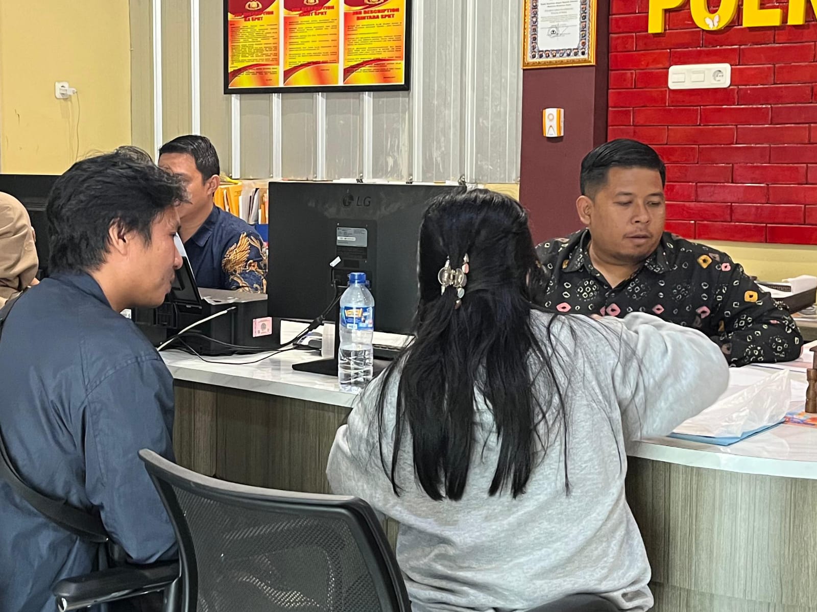 Modus Penipuan Mengaku dari Dukcapil Palembang, Korban Diminta Download Aplikasi Lalu Terima Tagihan Rp10 Juta