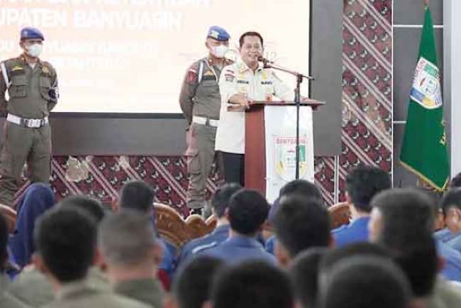 HOT INFO, Honor Pol PP dan Damkar Diusulkan Jadi PPPK, Baju Seragam Lusuh Disorot Bupati dan Janji Naikan Gaji