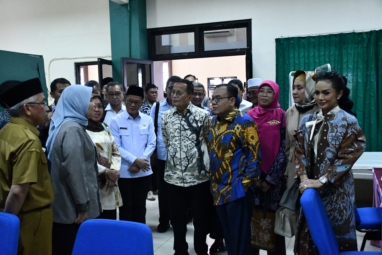 Jumlah Jemaah Haji Risti di Embarkasi Palembang Tinggi, Krisdayanti Bersama Komisi IX Apresiasi Layanan