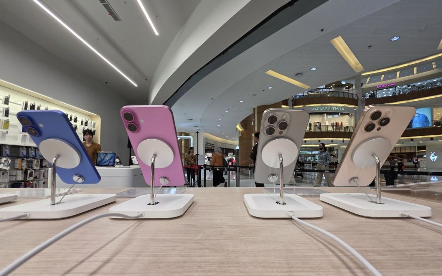 Daftar Harga iPhone Terbaru 15 September 2026 di Indonesia, Ada yang Naik hingga Rp3 Juta