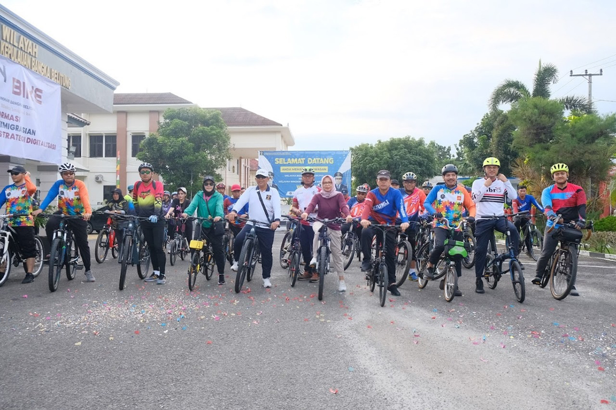 Semarak Hari Bhakti Imigrasi ke-74, Kemenkumham Babel Gelar Fun Bike