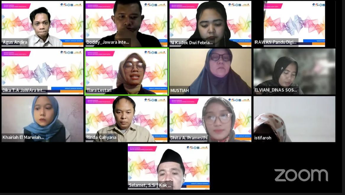 Seminar Nasional Pemuda Indonesia Makin Cakap Digital