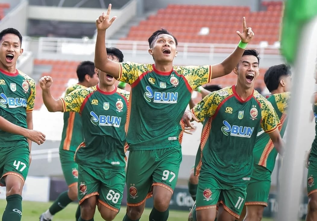 Sujud Syukur 13 Pemain Sriwijaya FC Unggul 2-0 Atas Tamunya FC Bekasi City Babak Pertama di Stadion Jakabaring