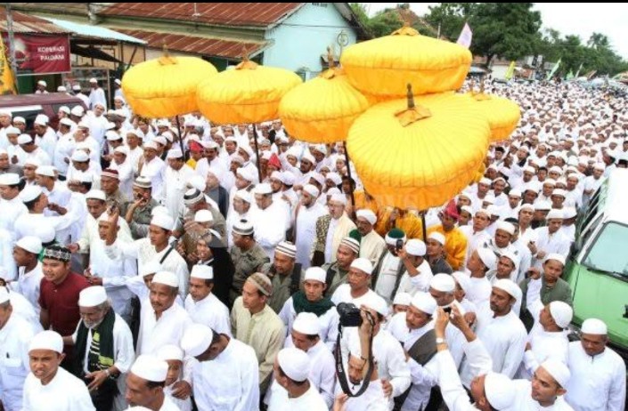 Kambang Koci Destinasi Penutup Rangkaian Ziarah Kubro Palembang 2025, Makam Ulama dan Raja Palembang