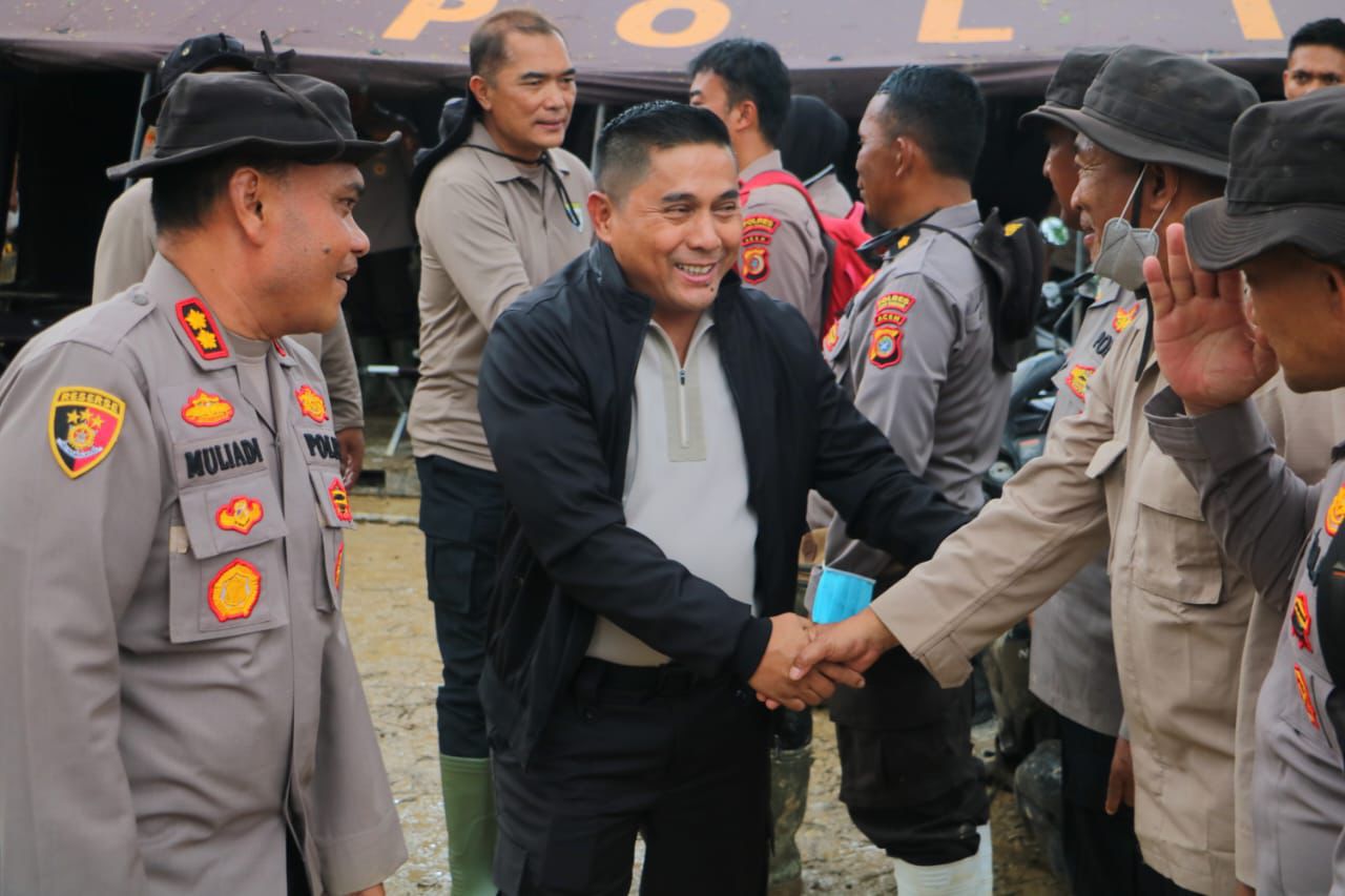Pastikan Distribusi Logistik Lancar, Kabaharkam Polri Kunjungi Posko Bencana Aceh Tamiang