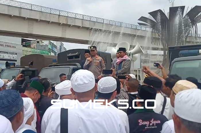 Masuk Kawasan Masjid, Aksi Unjuk Rasa Dibubarkan