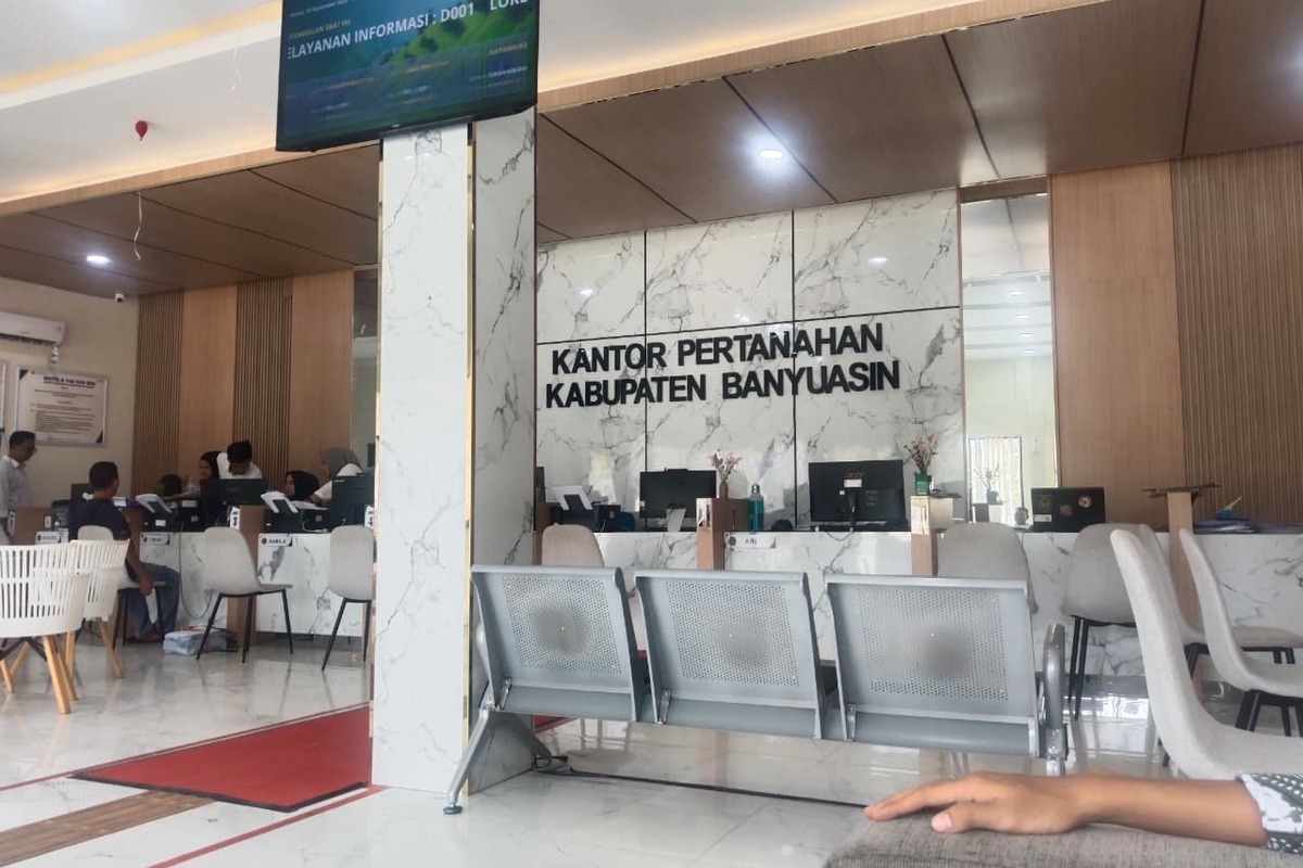 Warga Pertanyakan Kinerja Loket Pelayanan Kantor Pertanahan Banyuasin