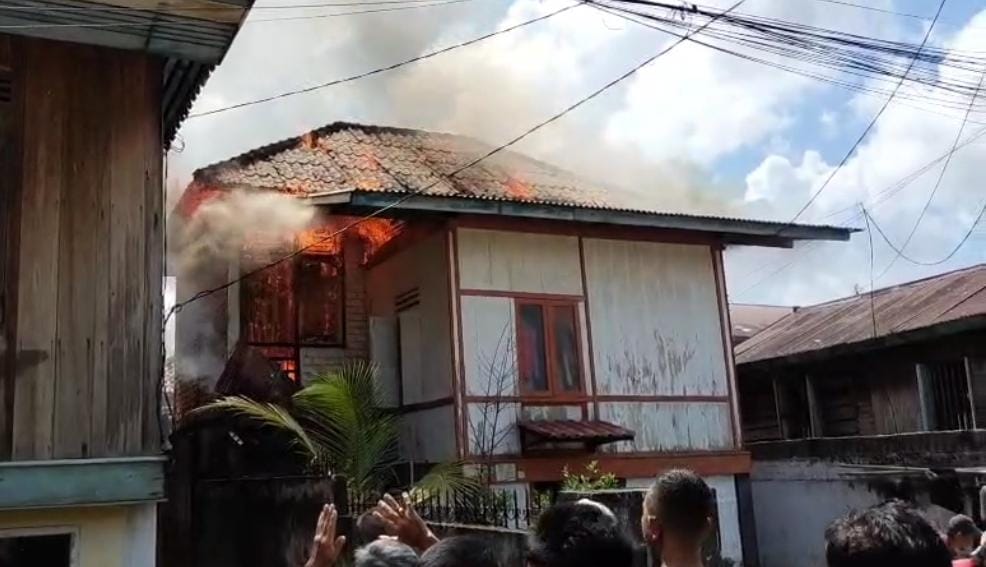 Rumah Guru di Seberang Ulu I Palembang Ludes Dilahap Si Jago Merah