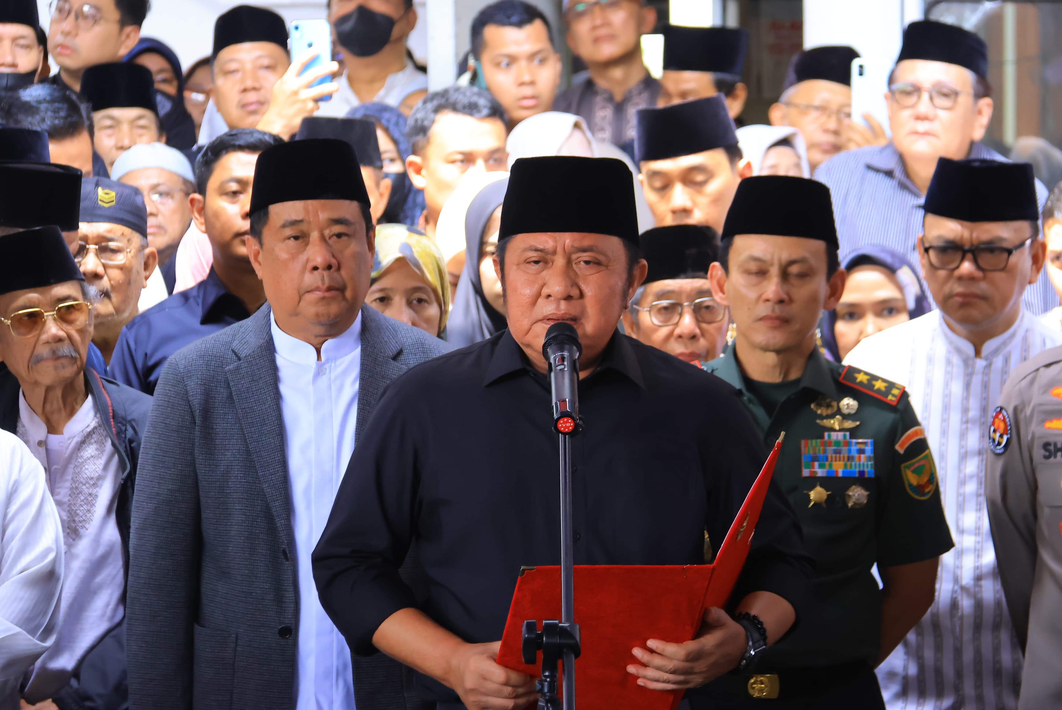 Upacara Kedinasan Iringi Kepergian Alex Noerdin, Herman Deru: Jasa Beliau Akan Dikenang