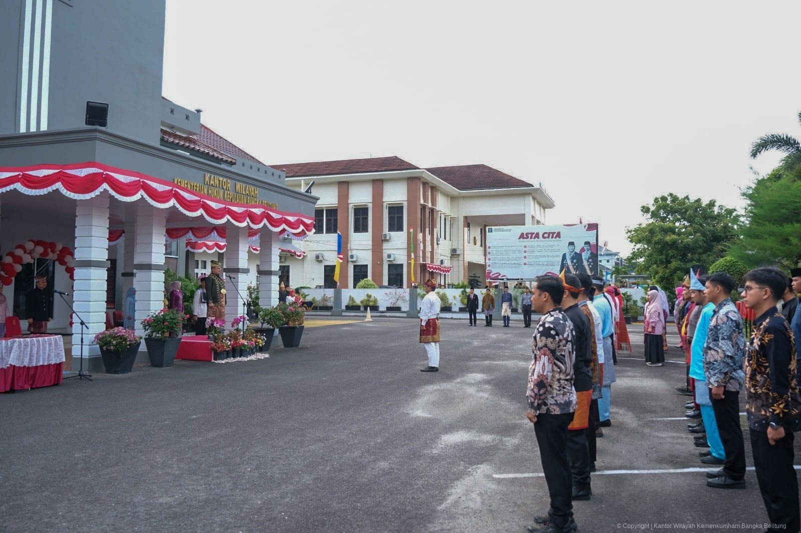 Kantor Wilayah Kemenkum Babel Peringati HUT RI ke-80 dengan Upacara Bendera Khidmat