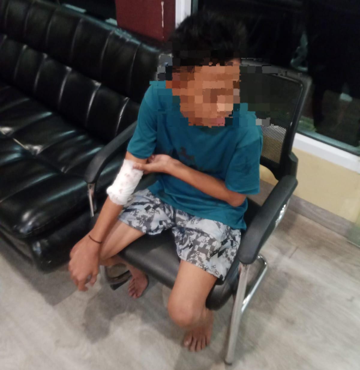 Pelajar di Palembang Nekat Lawan Begal, HP Baru Dibeli Dirampas, Korban Tarik Motor Pelaku Terserat 6 Meter 