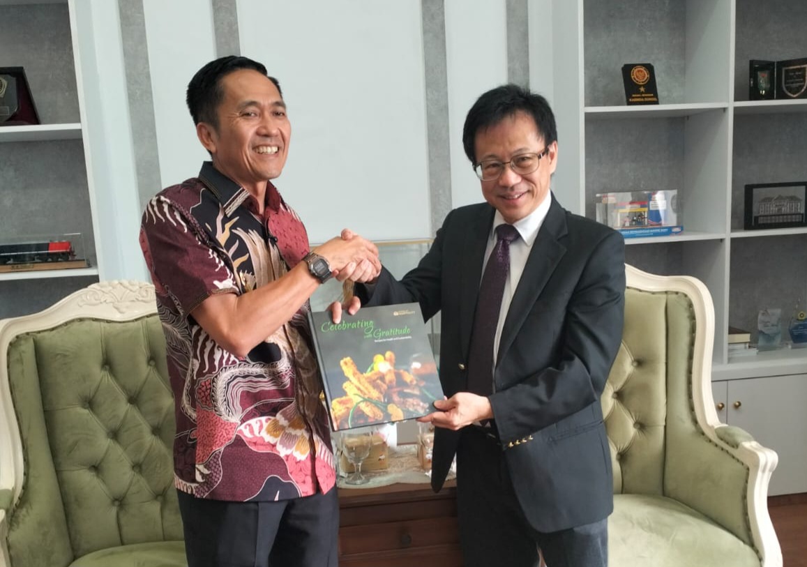 Rute Penerbangan Palembang–Singapura Dibuka Kembali, Ratu Dewa: Peluang Bisnis dan Investasi Terbuka