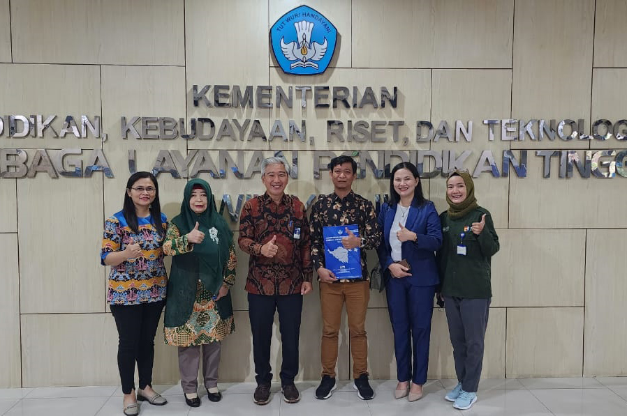 Wujudkan UBD Unggul 2025, Dr M Haris Satria Dosen Fakultas Sosial Humaniora Terima Lektor Kepala