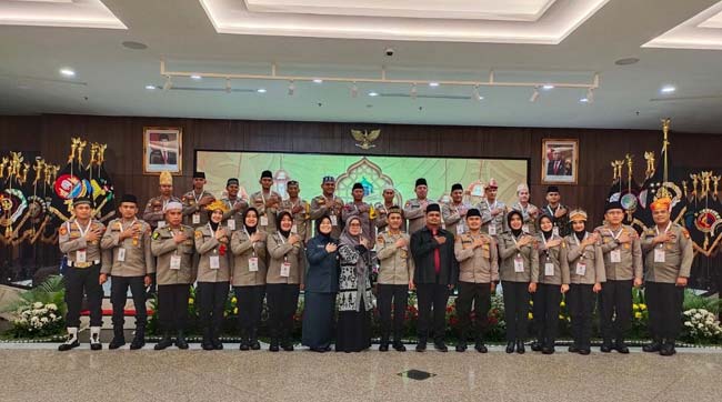 Dua Personel Polda Sumsel Juara Lomba MTQ Antar Polda se-Indonesia