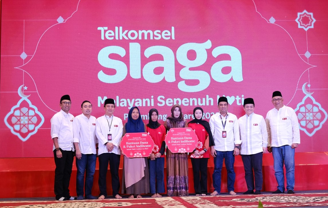 Jalani Ramadan Sepenuh Hati Telkomsel Ajak Anak-Anak Panti Asuhan Belanja dan Berbagi Keberkahan di Palembang