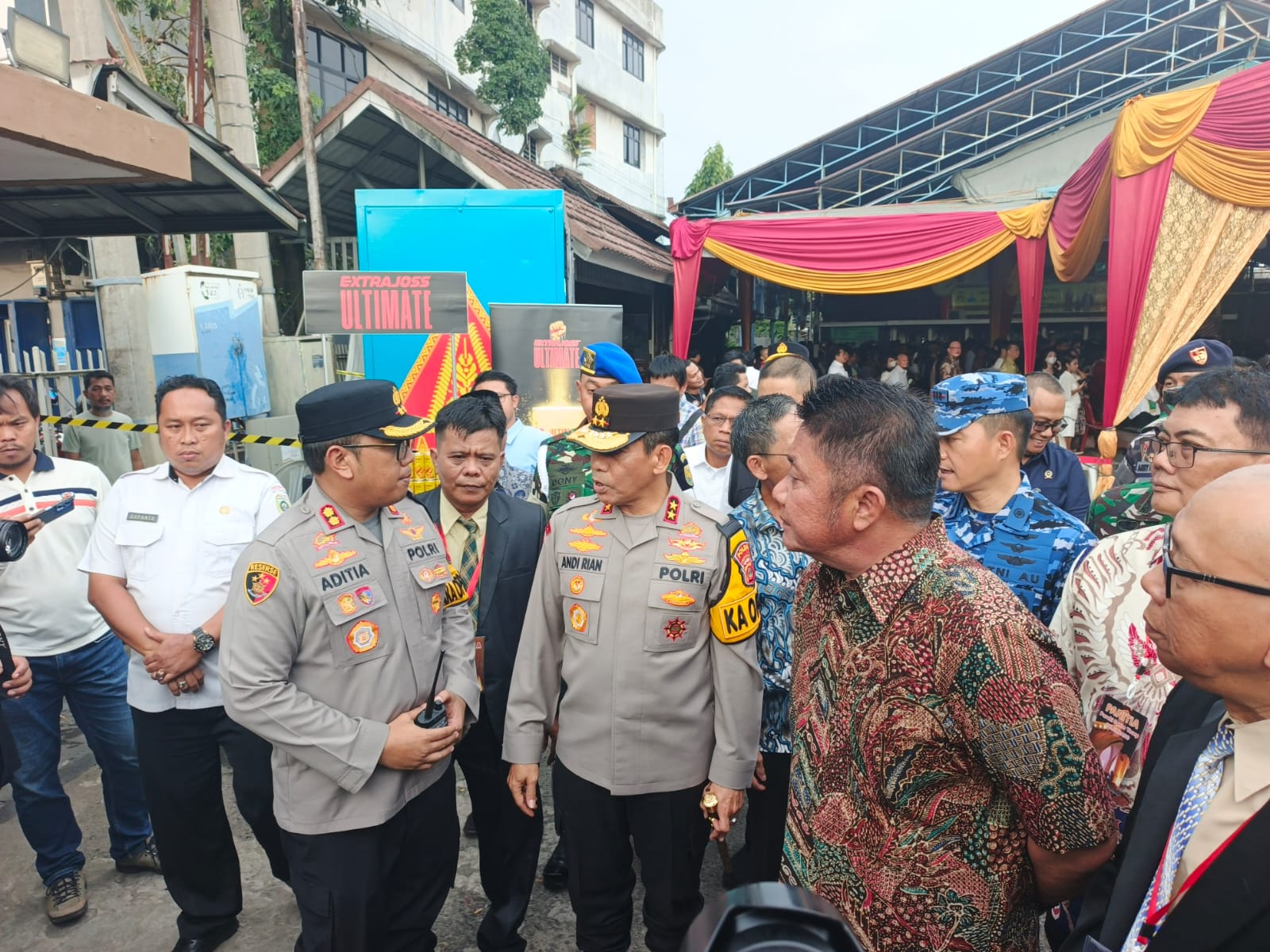 Gubernur Herman Deru Bersama Kapolda Sumsel Tinjau Kenyamanan dan Keamanan Perayaan Misa Natal