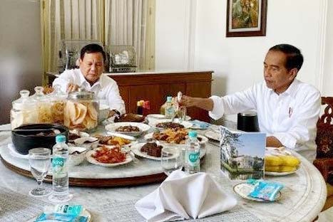 Prabowo Subianto Unggah Makan Bersama Presiden Jokowi di Istana Bogor