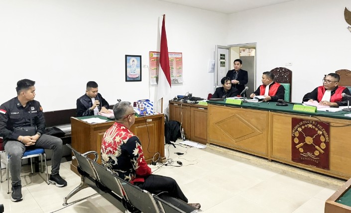 Selewengkan Dana Desa Rp1 Miliar untuk Pribadi, Jaksa Tuntut Kades Lubuk Mas 5,5 Tahun Penjara