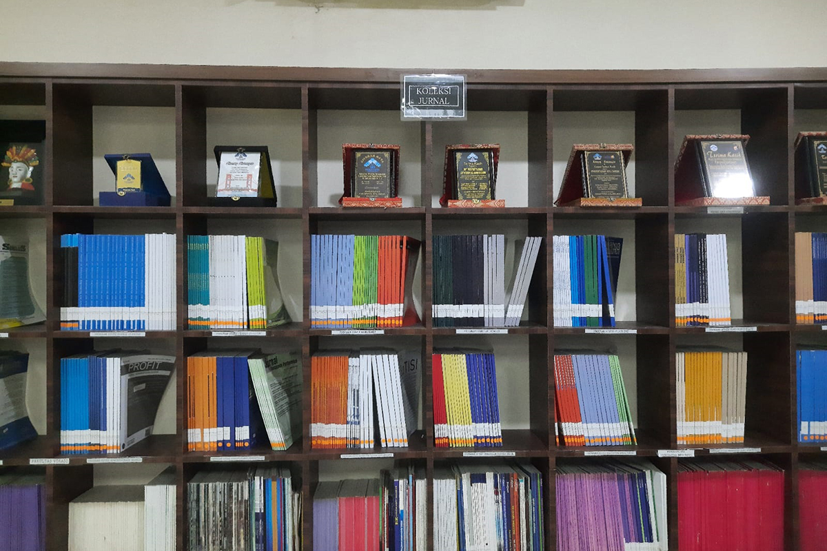 Upgrade! Perpustakaan Universitas Bina Darma Palembang Kembali Menambah Koleksi Jurnal