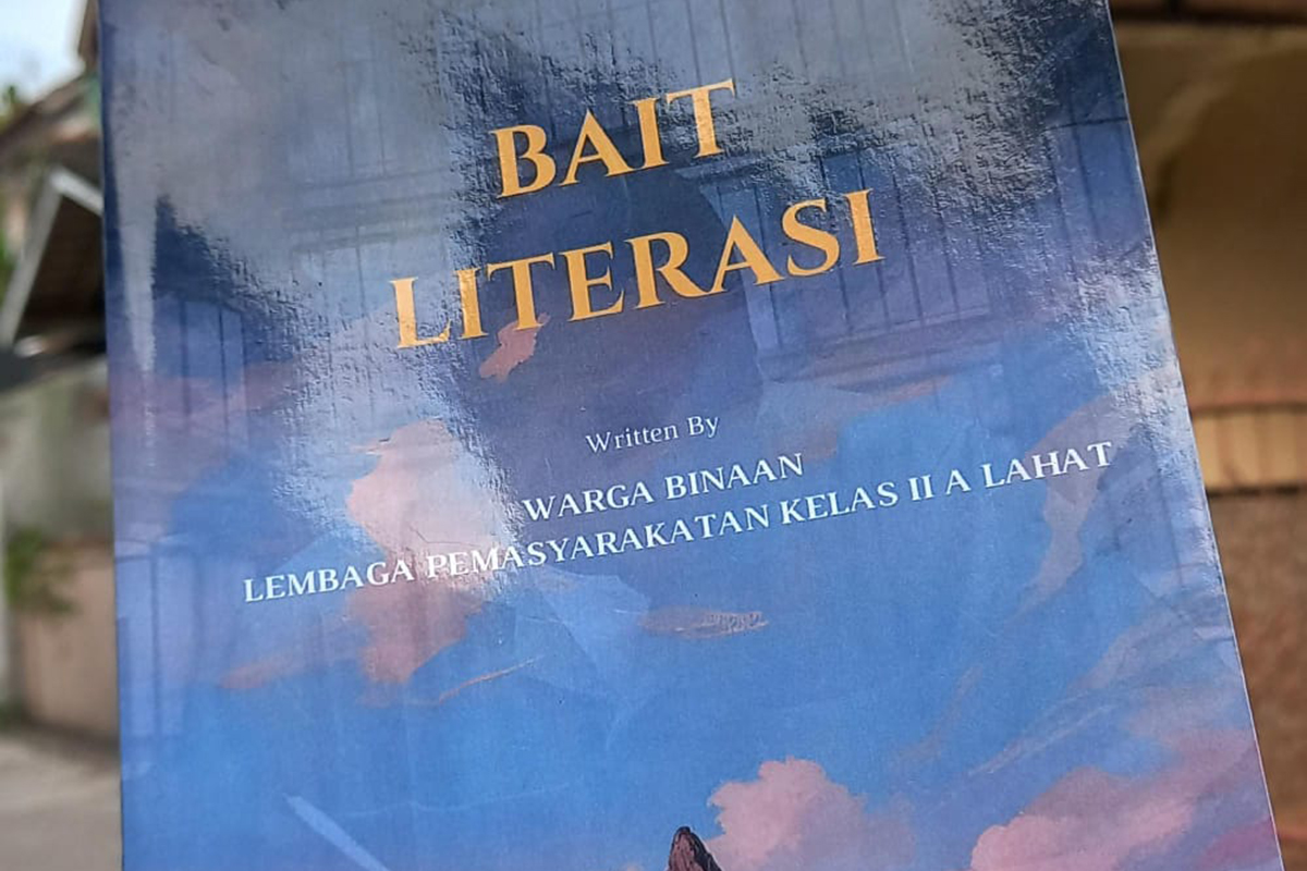 Lapas Kelas IIA Lahat Luncurkan Buku ‘Bait Literasi’ Hasil Kolaborasi Warga Binaan Pemasyarakatan