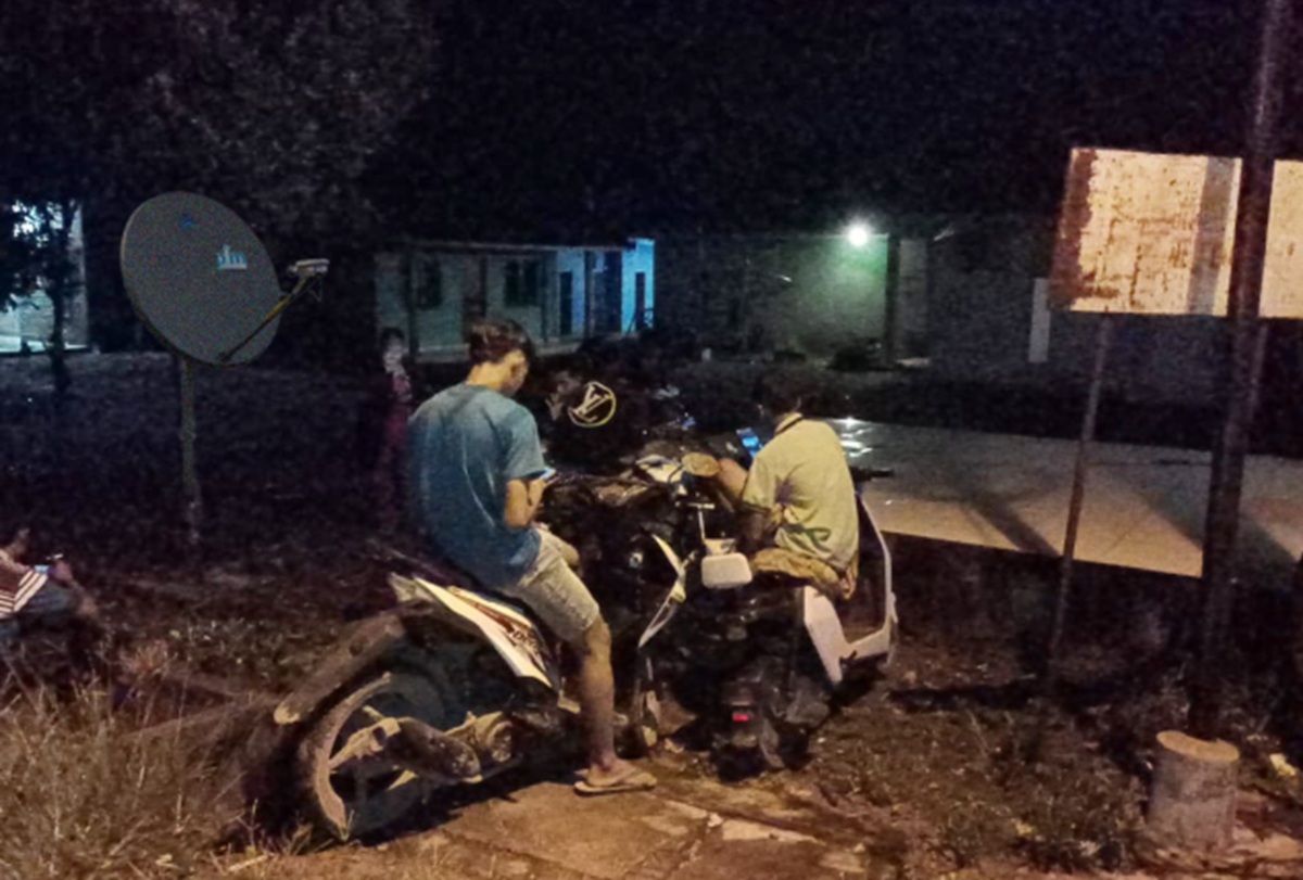 Belajar Hingga Promosi Usaha Terbantu Berkat Internet Desa Program BAKTI AKSI