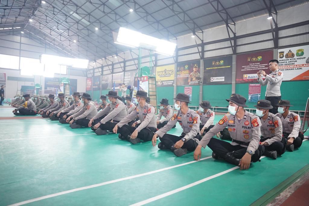 Bantu Tenaga Manggala Agni Padamkan Karhutla, Polda Sumsel Tambah 50 Personel di Pampangan OKI