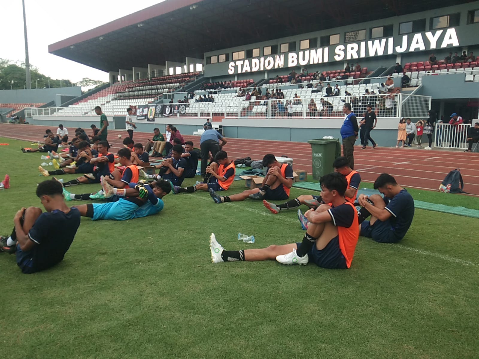 Latihan Perdana SFC di Stadion Bumi Sriwijaya Palembang