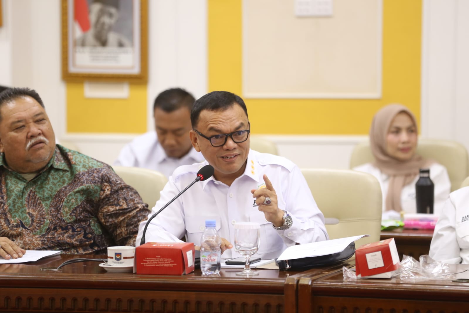 Bupati Joncik Muhammad Suarakan Penurunan Dana Transfer Daerah di Forum Apkasi
