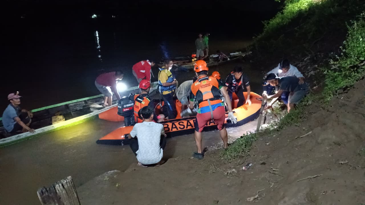 Tim SAR Gabungan Temukan Balita yang Tenggelam di Sungai saat Bermain Mobil-Mobilan, Begini Kondisinya 