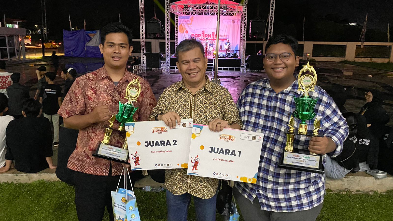 Mahasiswa Universitas Bina Darma Palembang Borong Piala Lomba Cooking Competition Poparnas 2023