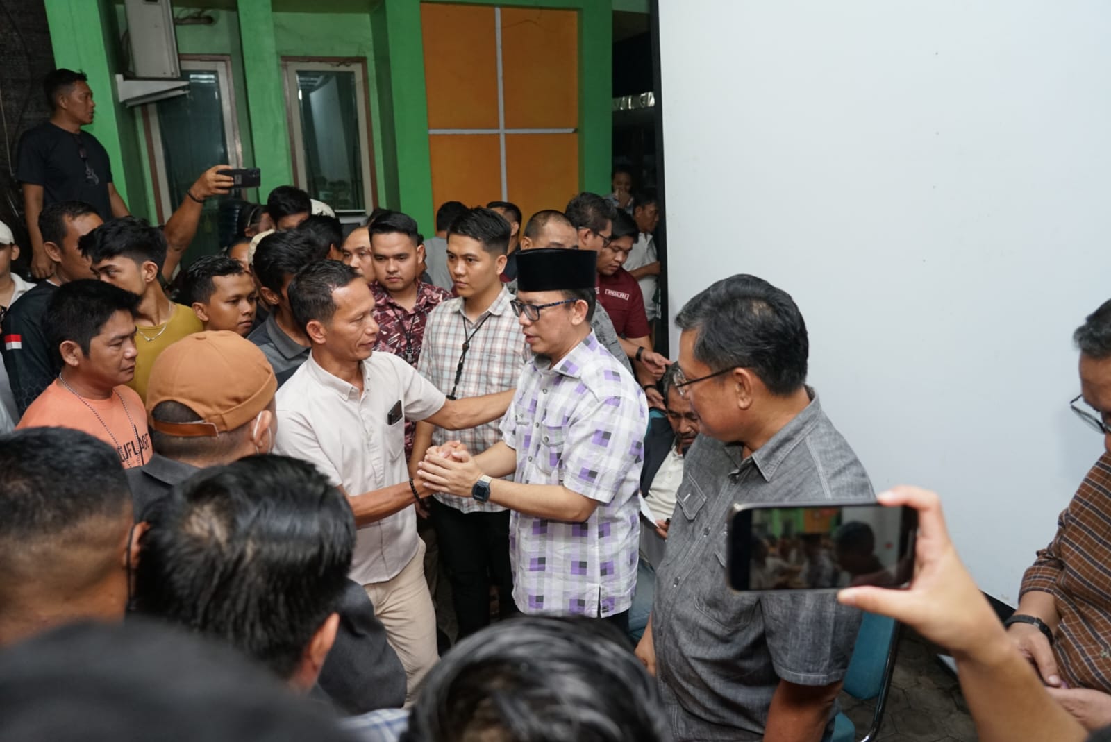 Hasil Real Count Tim Pemenangan, Paslon BERTAJI Unggul di 9 Kecamatan Pilkada OKU 2024