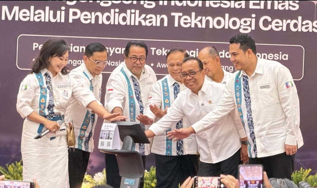 Peluncuran IS-SMART,  Dua Profesor UBD Duduki Posisi Strategis dalam Organisasi Teknologi Nasional Ini
