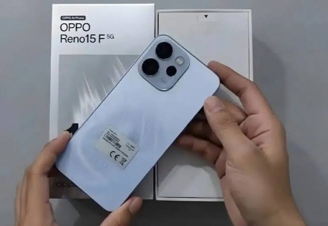 OPPO Reno15 F 5G Usung Performa Handal dengan Sistem Operasi Android 16