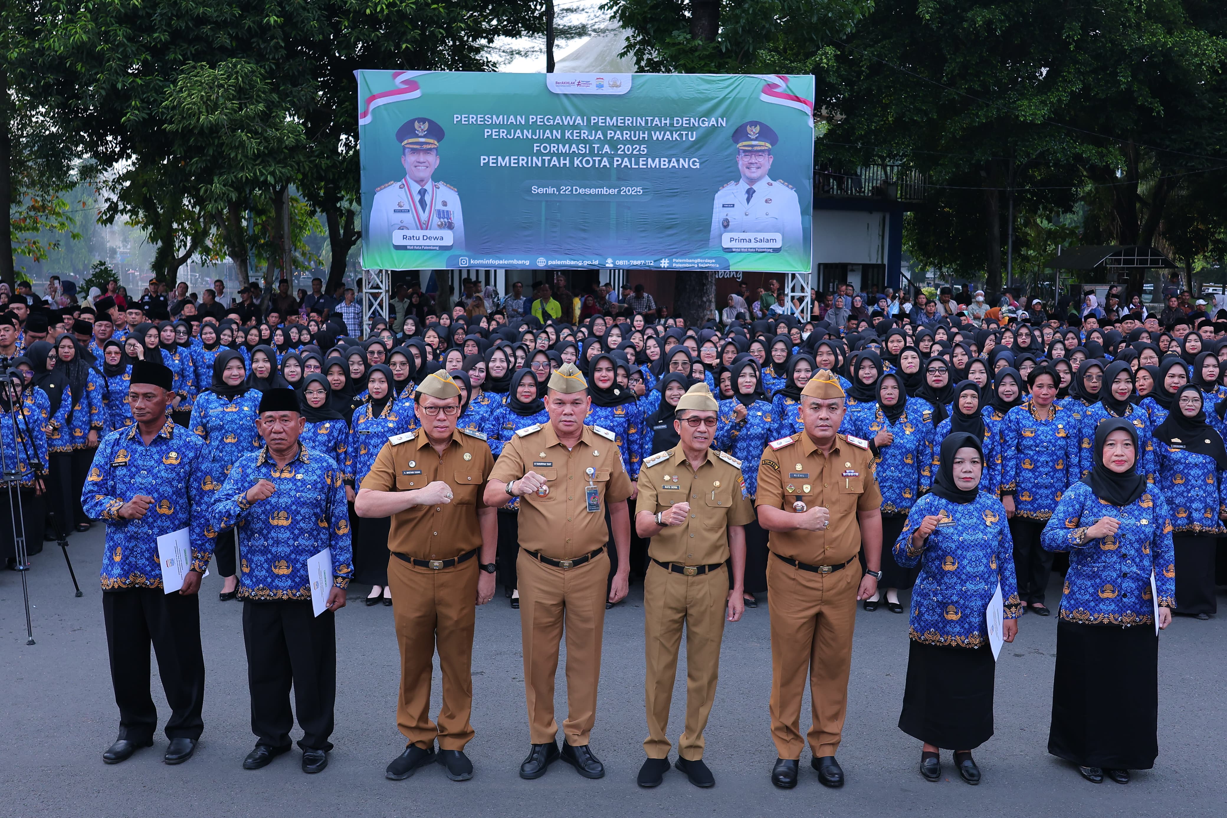 Wali Kota Palembang Ratu Dewa Resmikan 2.037 PPPK Paruh Waktu Angkatan 2025