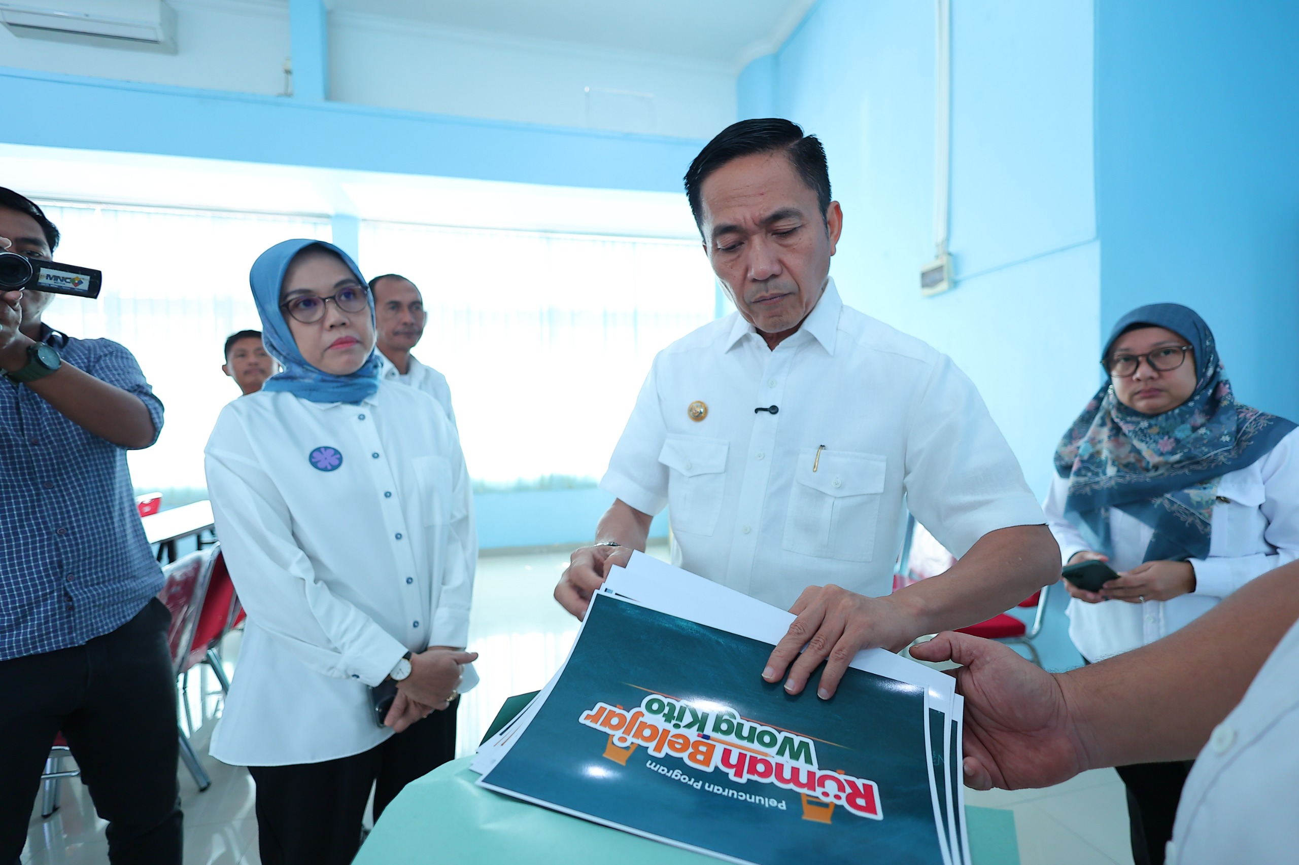 Percepat Digitalisasi, Wali Kota Palembang Ratu Dewa Tinjau Kantor Kominfo