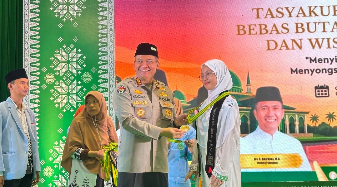 Kabid Humas Polda Sumsel Hadiri Wisuda Akbar, 10.000 Santri BKPRMI Rayakan Kelulusan