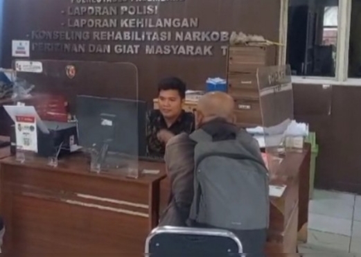 Sudiyanto Kaget, Uang Rp50 Juta Dalam Rekening Raib Tanpa Sebab Saat Ingin Setor Tunai di ATM