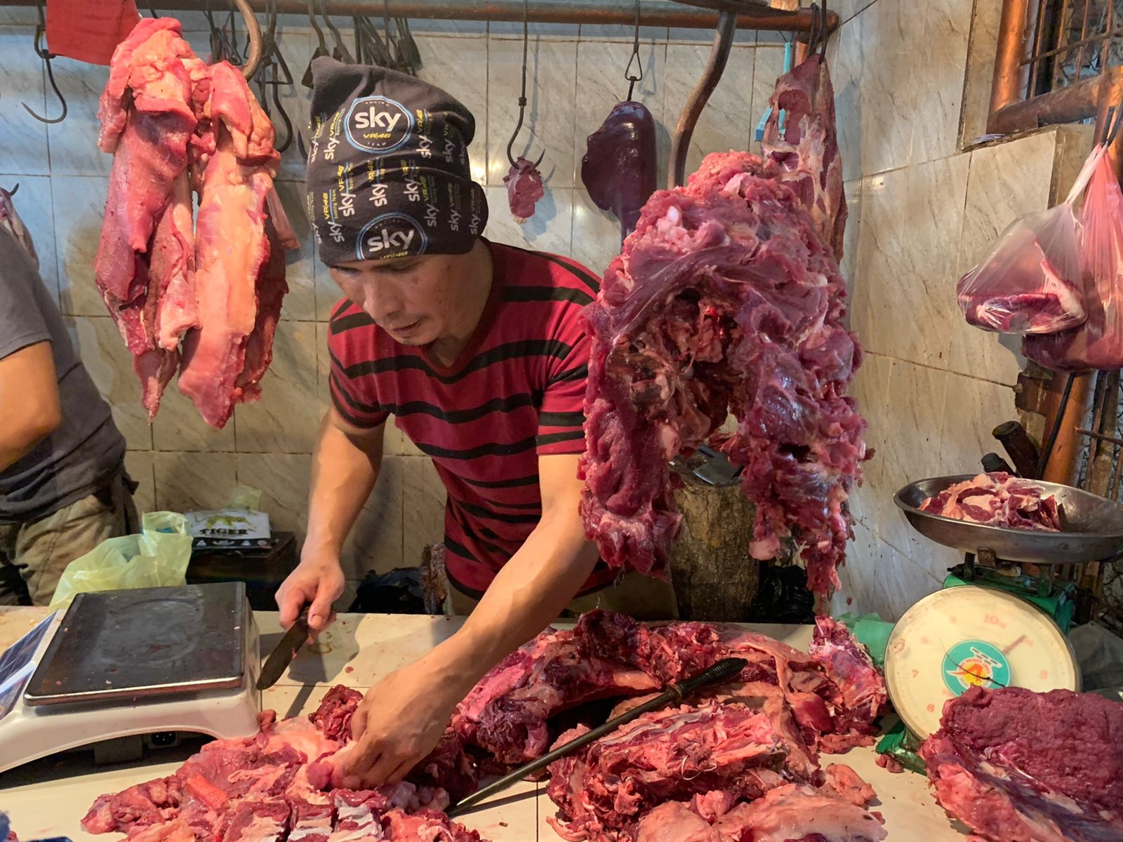 Jelang Bulan Ramadan, Harga Sembako, Daging Sapi dan Cabai Melonjak Naik di Pasar Tradisional Palembang