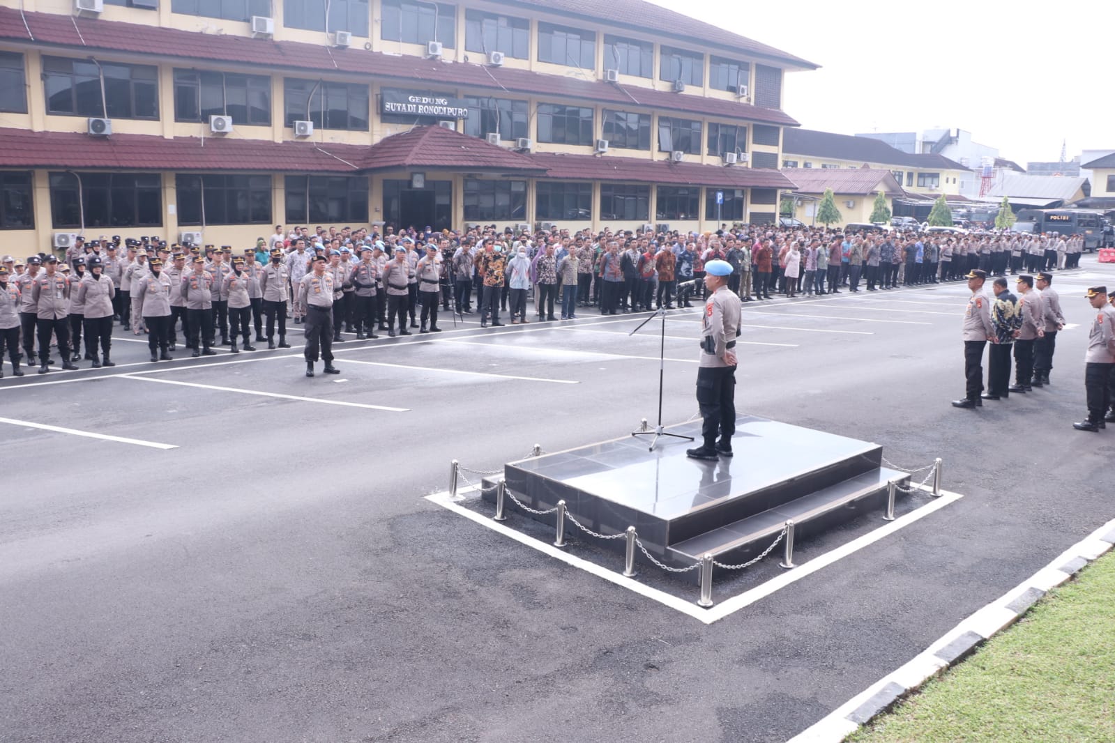 Pimpin Apel, Ini Pesan Kabid Propam kepada Seluruh Personel Polda Sumatera Selatan 