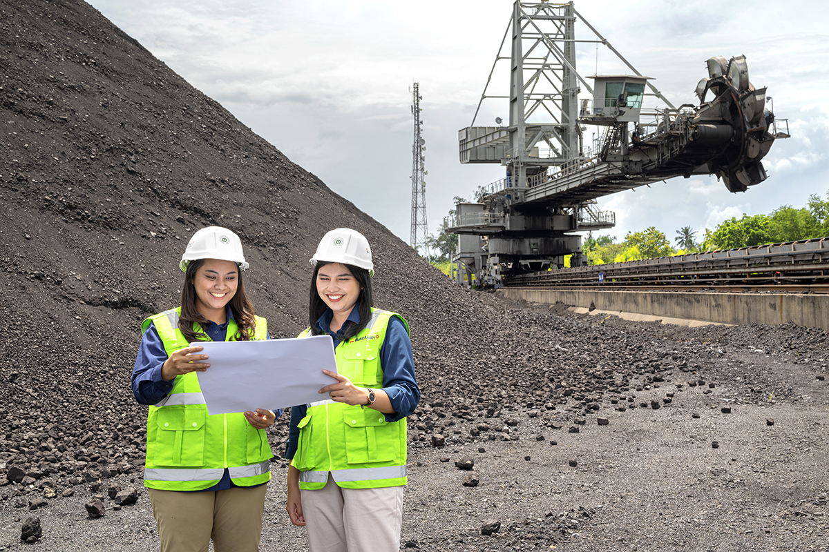 Peran Perempuan di Industri Pertambangan, Srikandi Bukit Asam Jalin Sinergi dengan Women in Mining and Energy