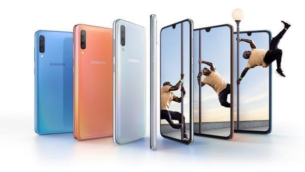 Spesifikasi Samsung Galaxy A70 Ponsel Mid-End dengan Layar Luas Berkat Desain Infinity-U