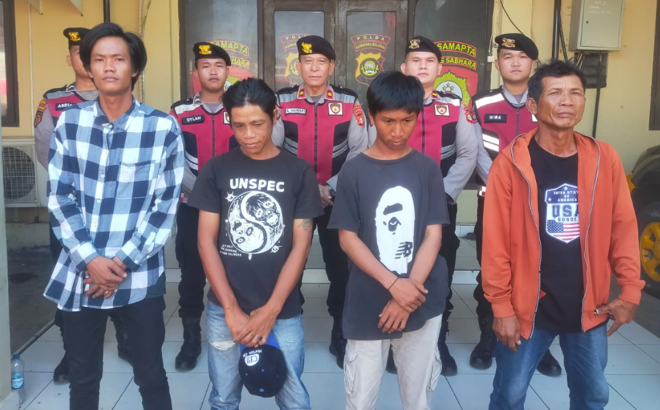 Operasi Sikat Musi II, Polda Sumsel Amankan Empat Pelaku Pungli di Pasar 16 Palembang