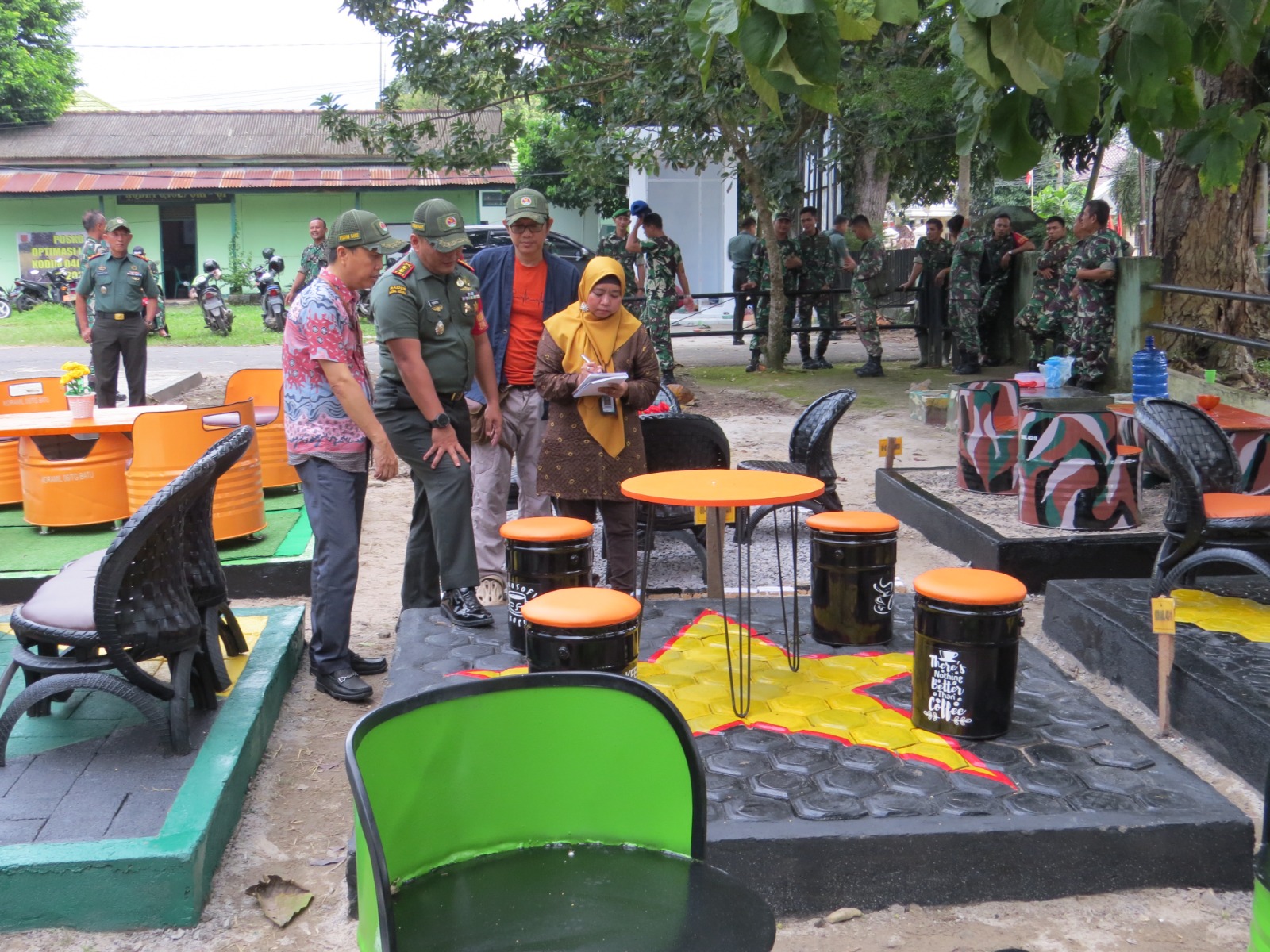 Kurangi Sampah, Gelar Lomba Kreasi Manfaatkan Barang Bekas