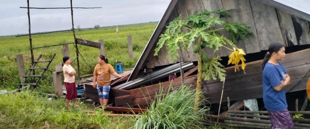 Angin Puting Beliung Terjang 3 Kecamatan Banyuasin, Pemkab Gerak Cepat Beri Bantuan