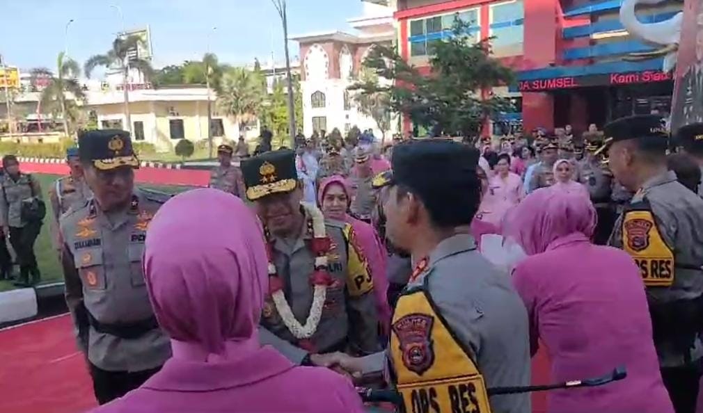 Kapolda Sumsel yang Baru Irjen Pol Andi Rian R Djajadi Tiba di Mapolda, Ini yang Disampaikan